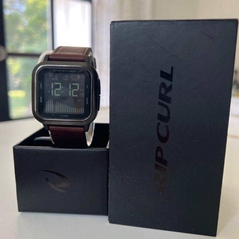 Rip Curl Next Tide Leather Watch | Gunmetal Grey | NWT